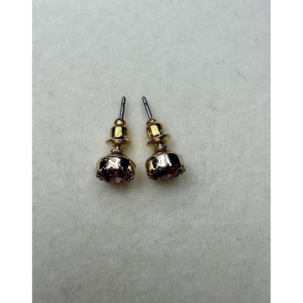 New Crystal Purple Gold Plated Studs Earrings NWOT Fashion Jewelry Everyday - Picture 2 of 3
